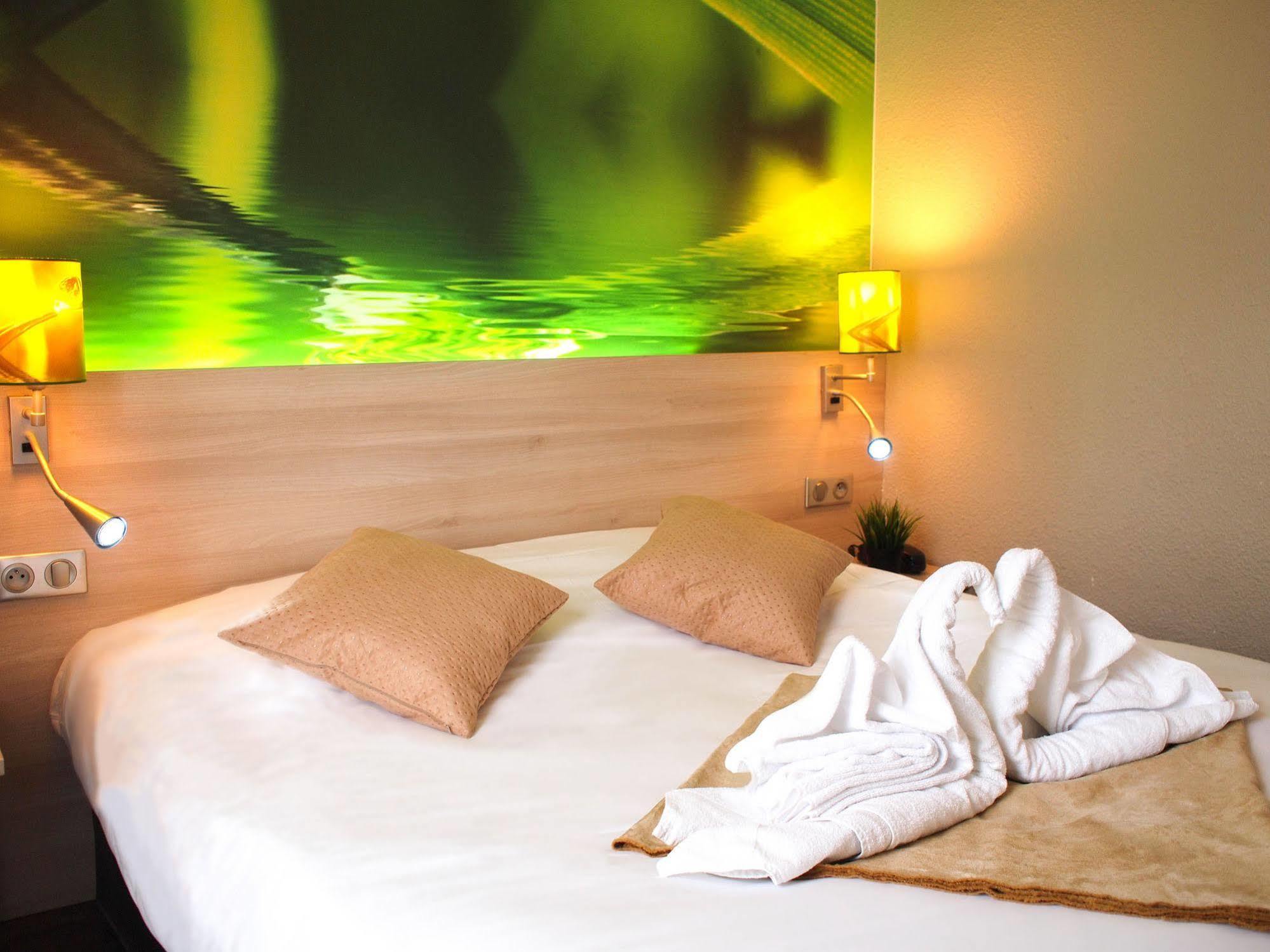 Hotel Inn Design Resto Novo Sable Екстер'єр фото